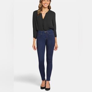 NYDJ AMI Skinny Legging Size 6